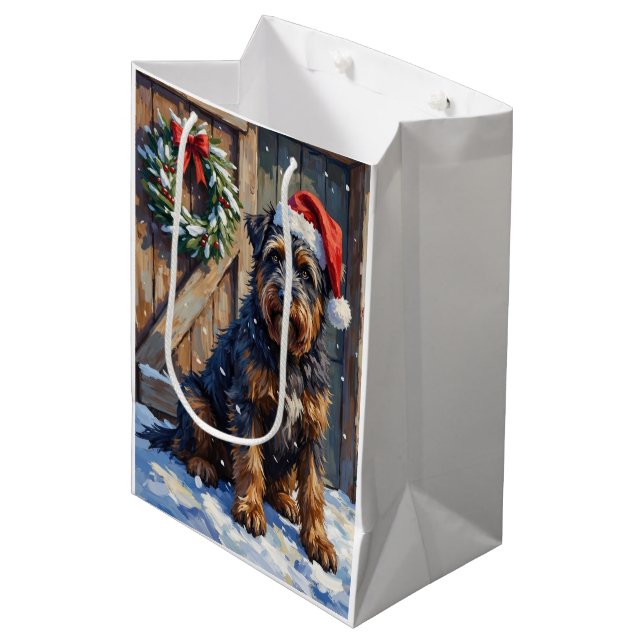 Bouvier des Flandres Snowy Farm Christmas Mittlere Geschenktüte (Vorderseite Schrägansicht)