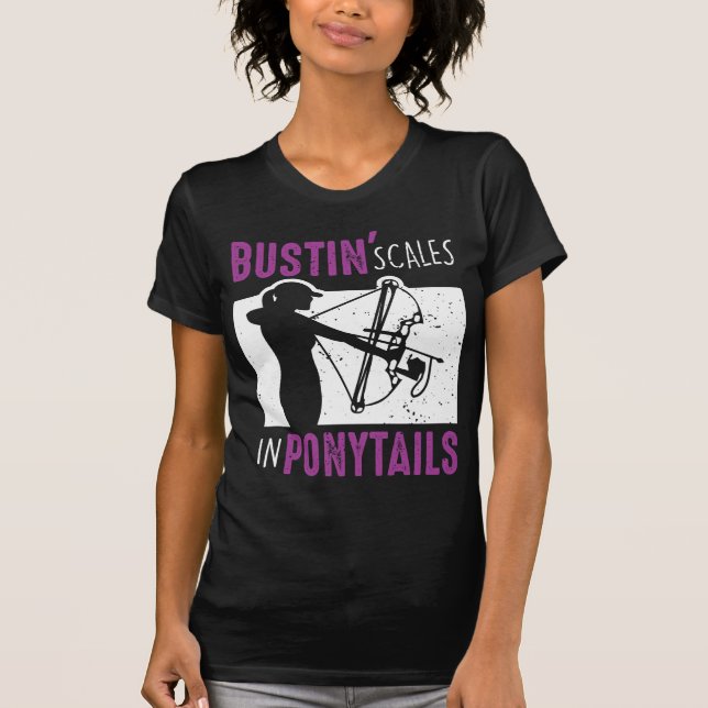 Bow Fish Archery Woman Bowfishing Sport T-Shirt (Vorderseite)