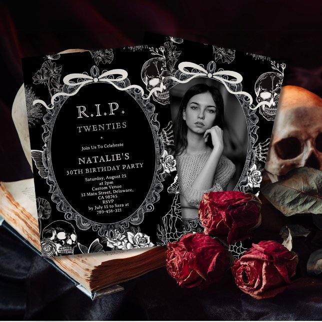Bow Skull RIP 20s 30th Birthday Party Youth Photo Einladung (Bow Skull RIP 20s 30th Birthday Party Youth Photo Invitation)