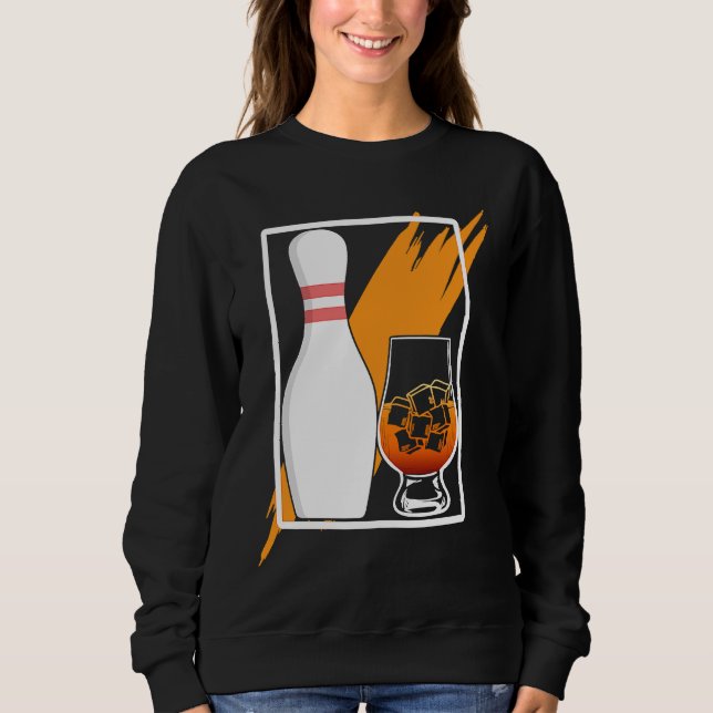 Bowl Pin and Whiskey Weekend Sweatshirt (Vorderseite)