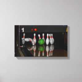 Bowling Button Canvas Print Leinwanddruck