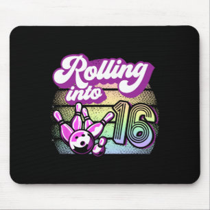 Bowling Party rollt in 16 Bowling Geburtstag Mousepad