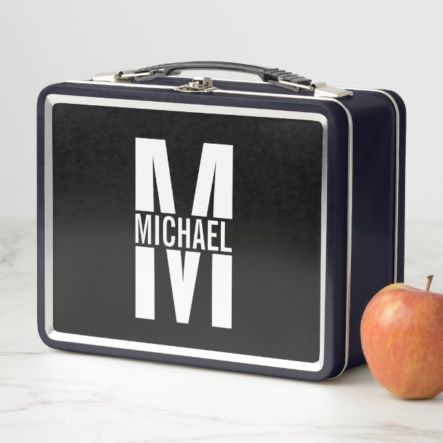 Box Monogramme personnalisé et nom Boîte à lunch métal (En situation)