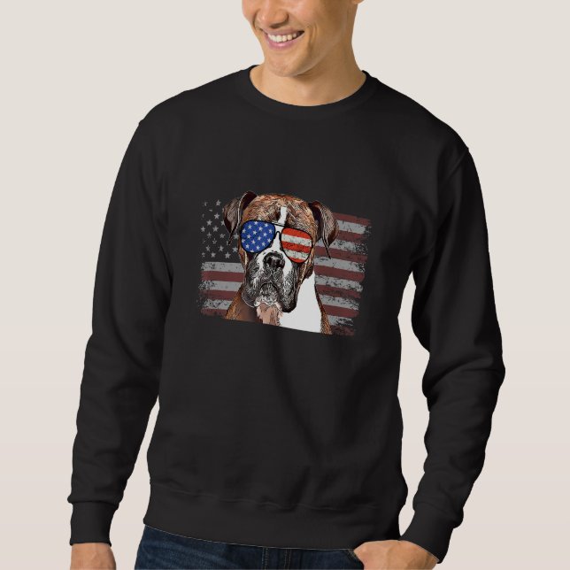 Boxer Dog 4. Juli Retro US amerikanische Flagge Sweatshirt (Vorderseite)