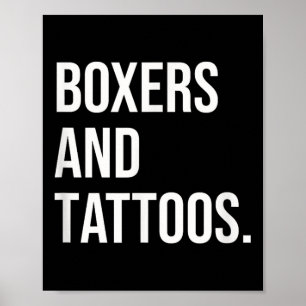Boxer und Tattoos, deutscher Boxerbesitzer, Hund m Poster