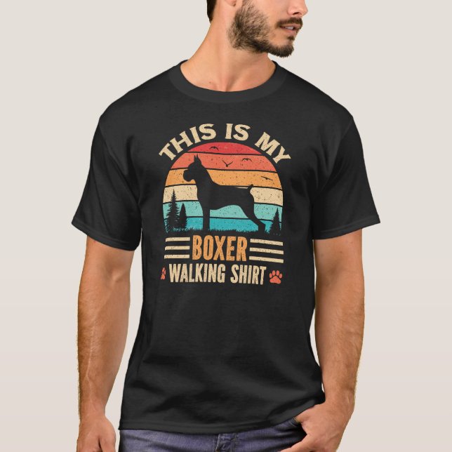 Boxer Walking Dad German Dog Walker Retro Sunset T-Shirt (Vorderseite)