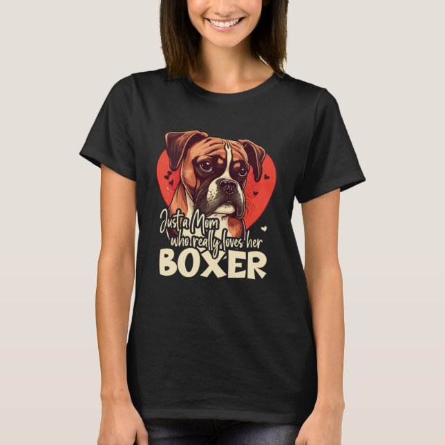Boxerdog with heartdecoration Boxermom  4 T-Shirt (Vorderseite)