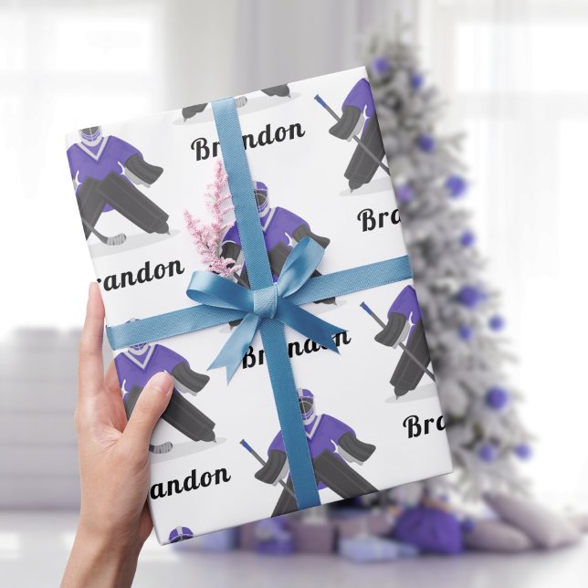 Boys Lila Eishockeyspieler & Name Wintersport Geschenkpapier (Von Creator hochgeladen)