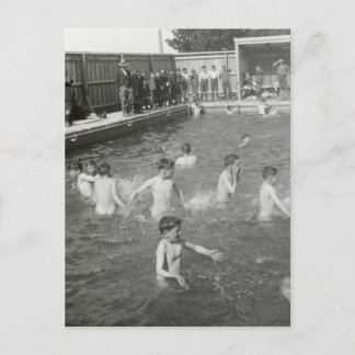 Boys Swimming, vers 1920 Carte postale