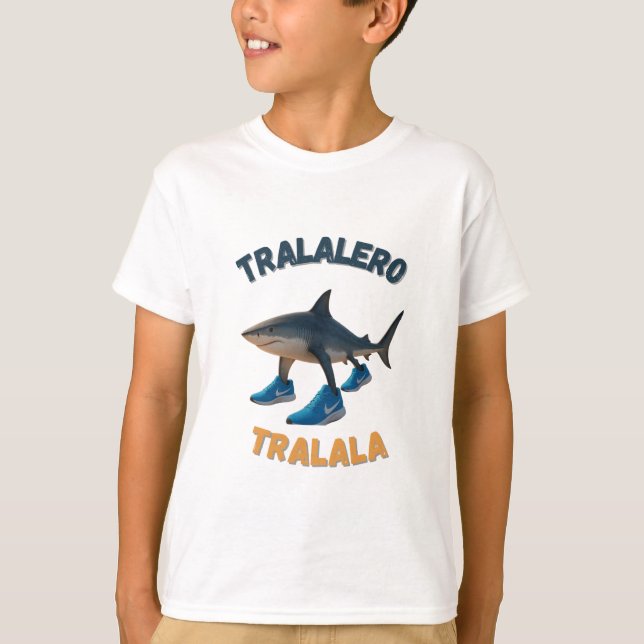 BrainRots TralaleroTralala-The Three-Legged Shark T-Shirt (Vorderseite)