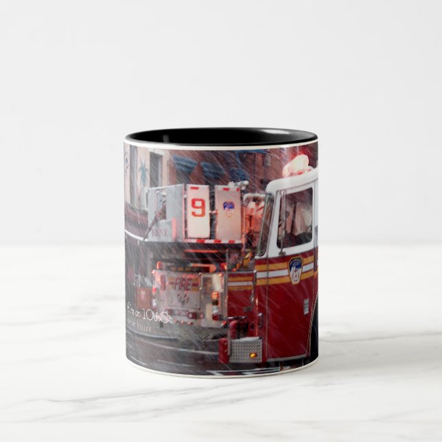 Brand am 10. zweifarbige tasse (Mittel)