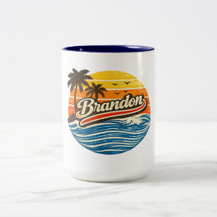 Brandon Retro-Sonnenuntergangs-Name-Design Zweifarbige Tasse