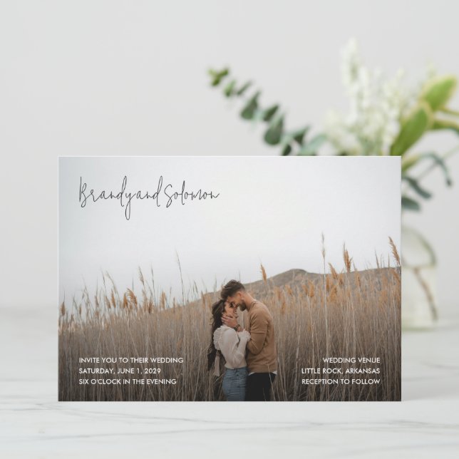 Brandy Simple Foto Moderne Hochzeit Einladung (Stehend Vorderseite)