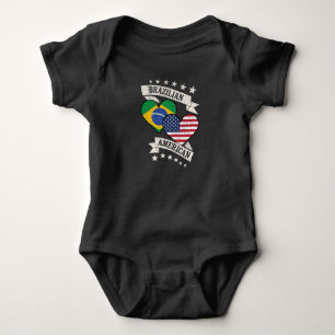 Brasilianische amerikanische Herzflags Brasilien A Baby Strampler