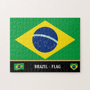 Brasilianische Flagge und brasilianisches Land / B