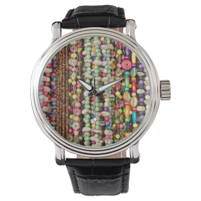 Brasilien, Amazon, Manaus. typisch brasilianisch Armbanduhr (Vorderseite)