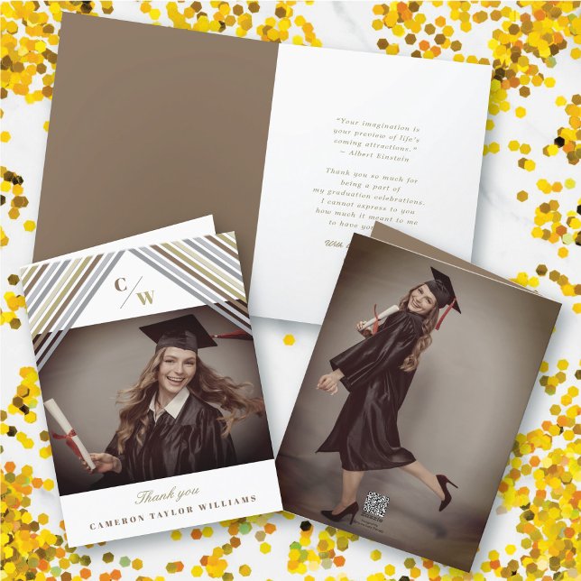 Braun Diagonal Stripes Foto Moderner Abschluss Dankeskarte (Brown Diagonal Stripes Monogram, Photo Modern Graduation Thank You Card @ zazzle.com/color_therapy)