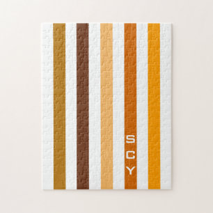 Braun Orange Vertikale Streifen Monogramm
