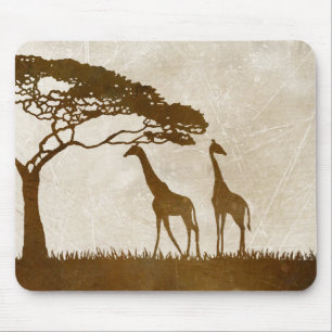 Braun und Elfenbeinafrikanische Giraffenhochzeit Mousepad