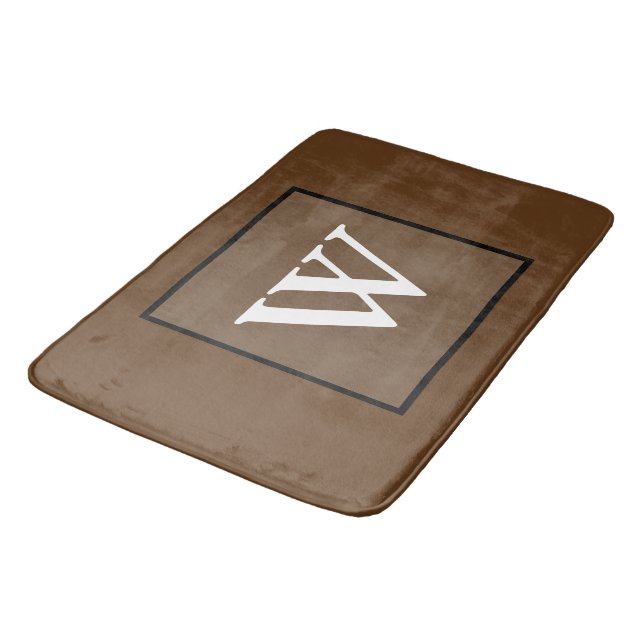 Braun-weißes Monogramm Badematte (Schrägansicht)