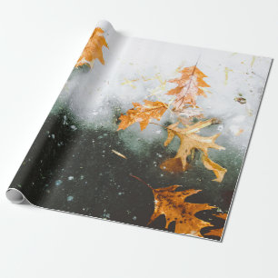 BRAUNE AHORNBLÄTTER AUF GLAS GESCHENKPAPIER