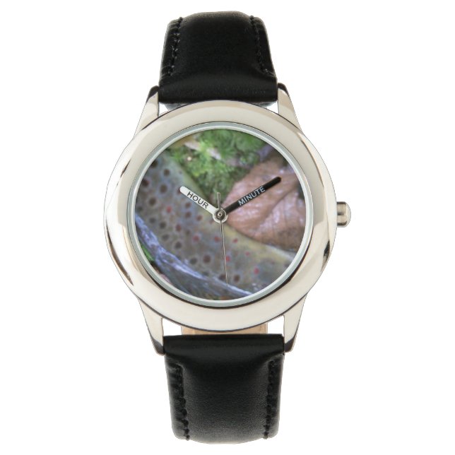 Braune Forelle, Fliegenfischer Armbanduhr (Vorderseite)
