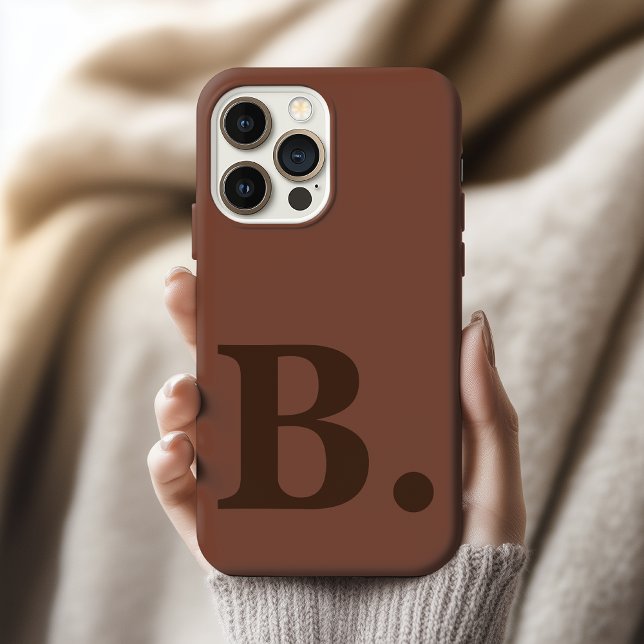 Braune iPhone-Hülle mit Monogramm als Geschenk für iPhone 15 Pro Hülle (Modern Initial Name iPhone Case Birthday Gift for Her, Custom iPhone Case Graduation Gift for Girls)