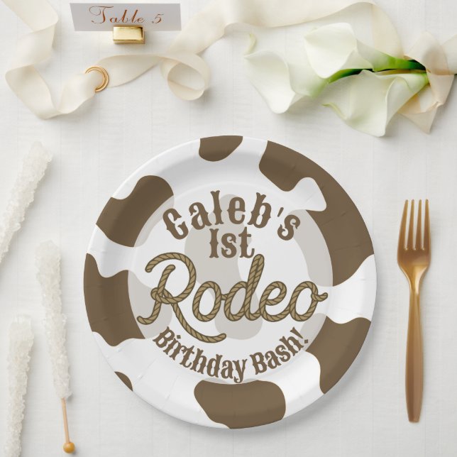 Braune Kuh Print Country Western Rodeo Party Pappteller (Hochzeit)