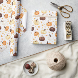 Braune Orange Creme Kürbisse Blätter Geschenkpapier