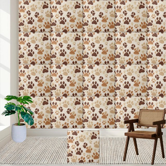 Braune und beige Paw Print Pattern Tile Fliese (Brown and Beige Paw Print Pattern Tile)
