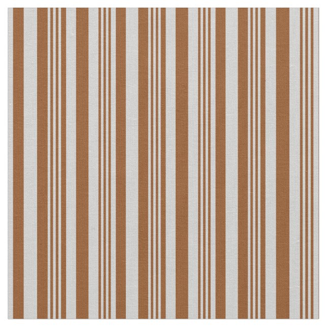 Braune und hellgraue Streifen/Linienmuster Stoff (Nahaufnahme)