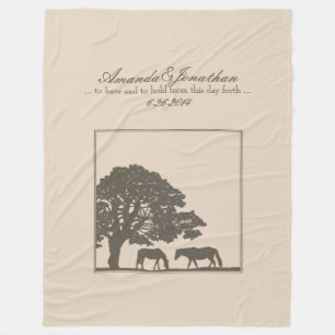 Braune und Vintage Pferdefarm Elfenbein Fleecedecke