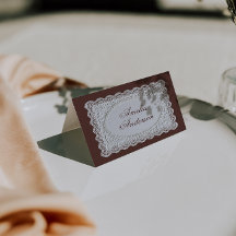 Braune Vintage-Hochzeitsplatzkarten mit Spitze