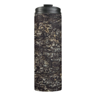 Brauner Felsen Thermosbecher