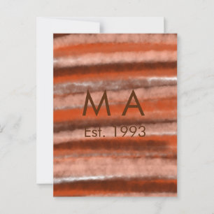 Brauner rustikaler Boho Anbringen des Namensbuchst Postkarte
