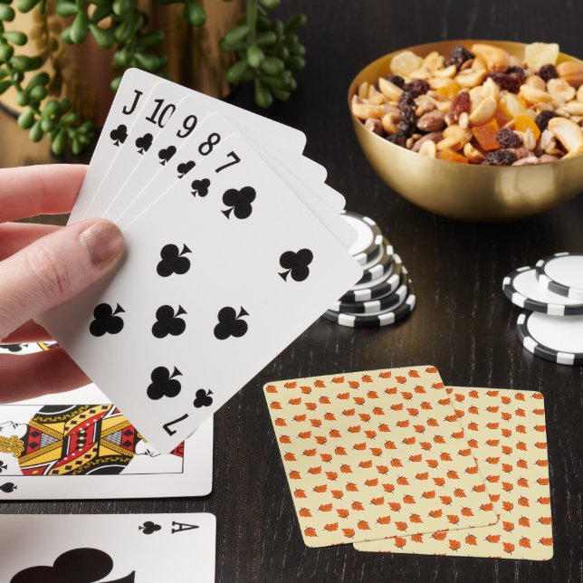 Braunes trockenes Blätter Spielkarten (In Situ)