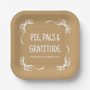 Braunes Whimsical handgezeichnetes Friendsgiving-D Pappteller
