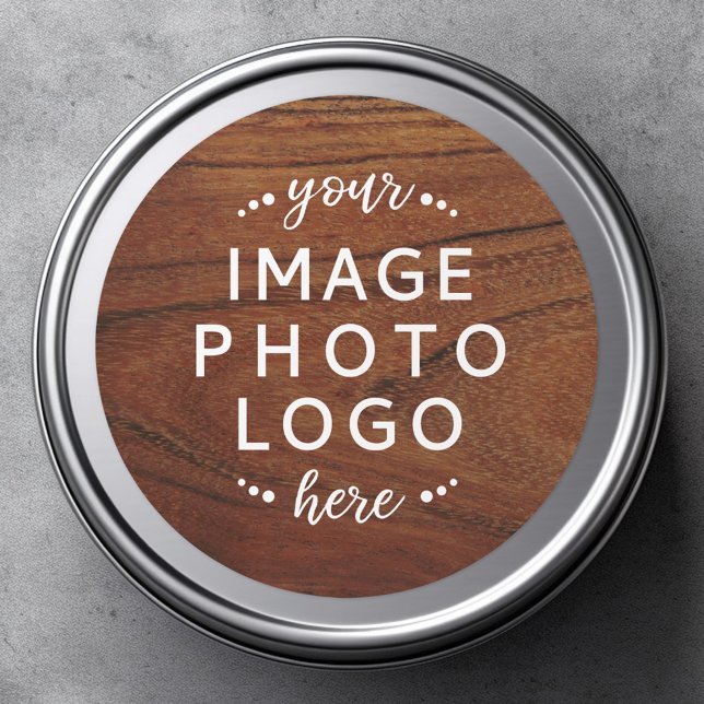 Braunholz prägen Ihr Logo für den Bildtext hier Runder Aufkleber (Round sticker with brown wood grain background and your image, text or logo)