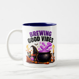 Braut gute Vibes Lustiger Hexenkessel Magie Zweifarbige Tasse