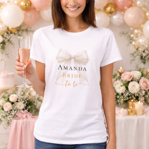 Braut in Elfenbein-Bogen-Perlen elegante Hen Party T-Shirt