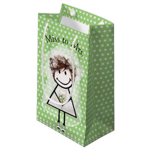 Braut-Stock-Figur in Sneakern auf Punkten Kleine Geschenktüte