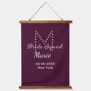 Braut-Truppe Name Monogramm Brautjungfer Mauve Wandteppich Mit Holzrahmen