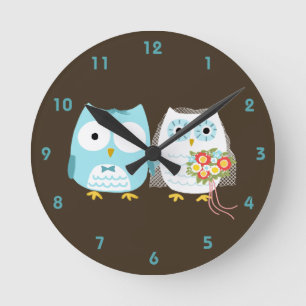 Braut und Bräutigam der Eulen - Süßes Hochzeitspaa Runde Wanduhr