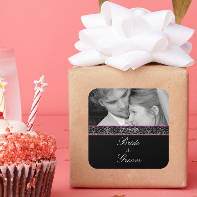 Braut und Groom Hochzeitsrosa Trimm mit Ihrem Foto Quadratischer Aufkleber (Party)