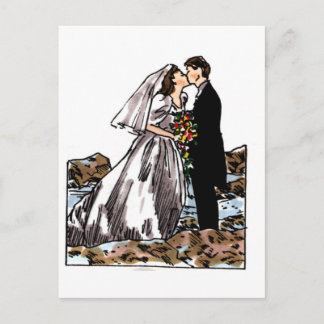 Braut und Groom Kiss am Strand Postkarte