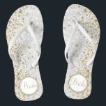 Braut - Weißer Glitzer und Golddiamant Flip Flops<br><div class="desc">Schön und sehr elegant aussehend Drehte Flop Shoes mit Imitaten goldenen Diamanten auf einem Imitat weißen Glitzer Hintergrund bereit für Sie mit Ihrem Text personalisieren. ⭐ Dieses Produkt ist zu 100% benutzerdefinierbar. *****Klicken Sie auf die SCHALTFLÄCHE ANKLICKEN, um hinzuzufügen, zu löschen, zu verschieben, zu verändern, umzudrehen, zu drehen, etc... alle...</div>