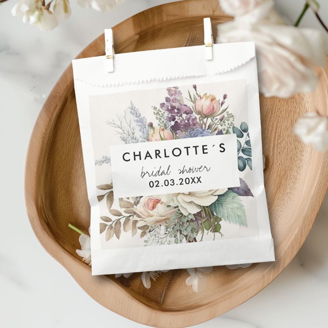Brautparty Geschenktütchen (Modern Flower Bridal Shower Favor Bag with your name and date.)