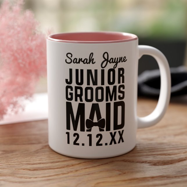 Brautparty Junior Groomsmaid Wedding Coffee Tasse (Perfect gift for your Junior Groomsmaid! Add her name and your wedding date)