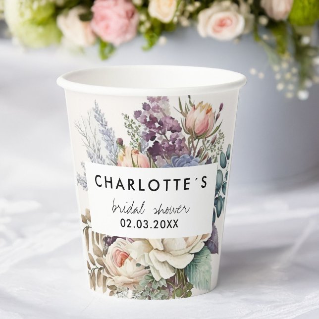 Brautparty Pappbecher (Floral Bridal Shower Paper Cups with your name and date.)
