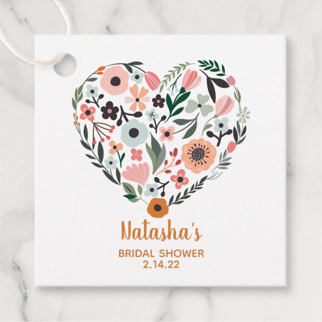 Brautparty | Romantische, Whimsikische Blume Herz Geschenkanhänger (Vorderseite)